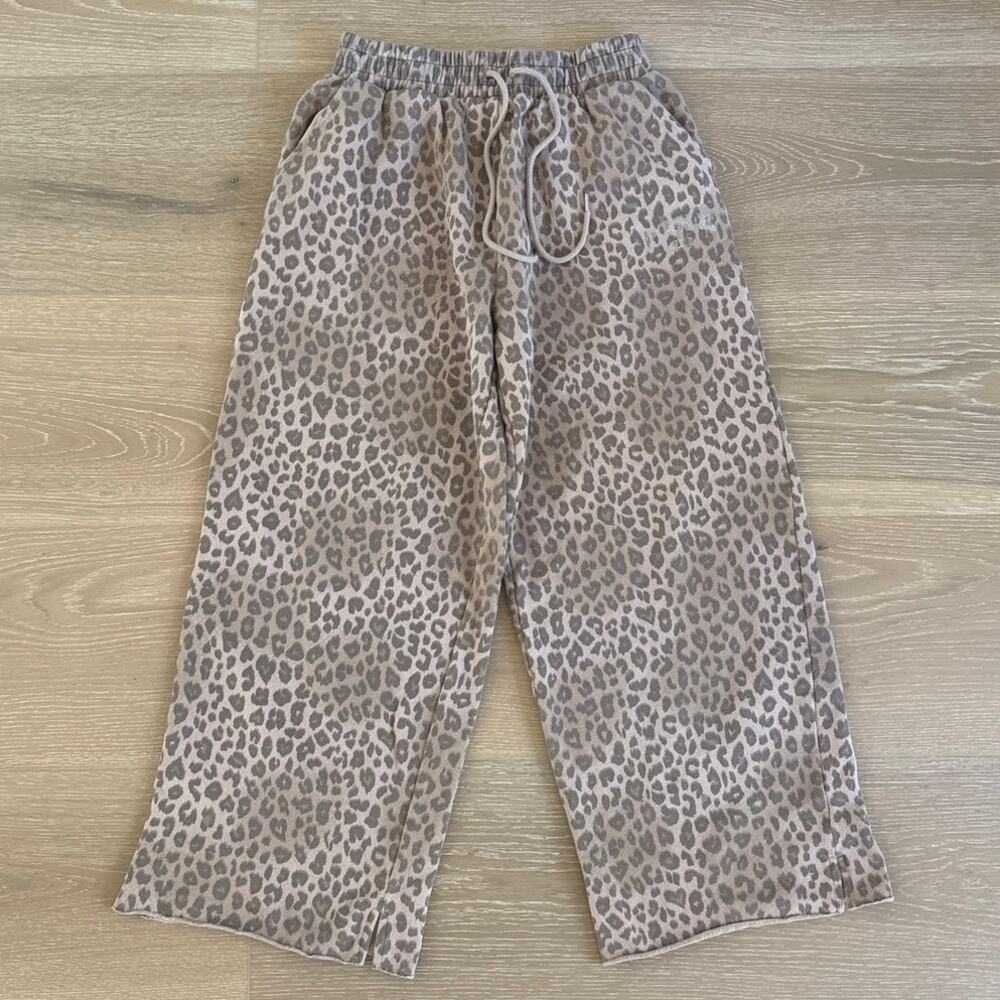 Victoria's Secret Pink Sweatpants Wide Leg Animal Print Size S Brown